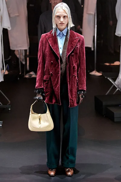 Look 55